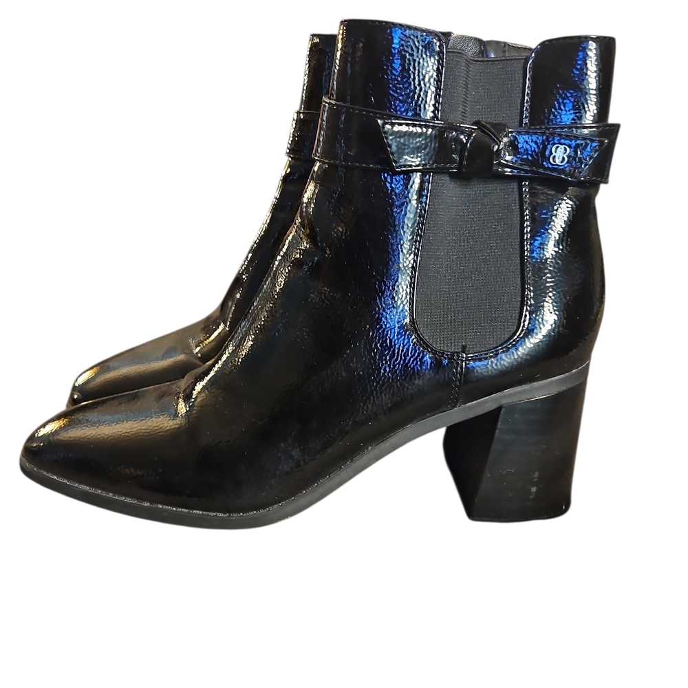 Bandolino Shiny Black Ankle Boots with Bow - Picture 5 of 5